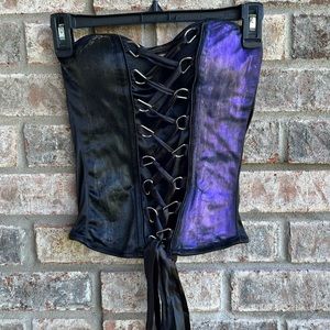 🍒💣 Spirit Halloween store cosplay corset